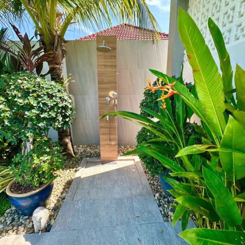 Luxury 4-Bedroom Pool Villa in the Heart of Rawai