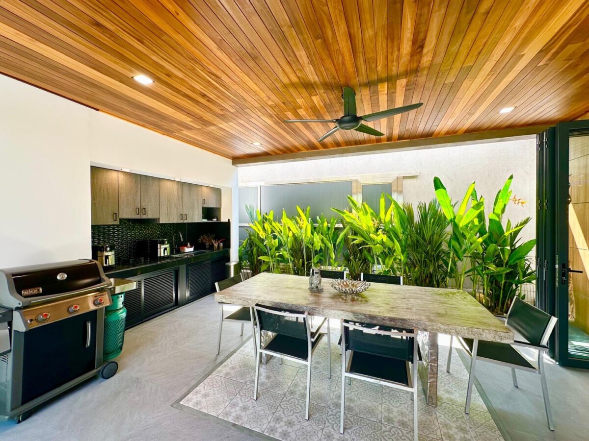 Luxury 4-Bedroom Pool Villa in the Heart of Rawai