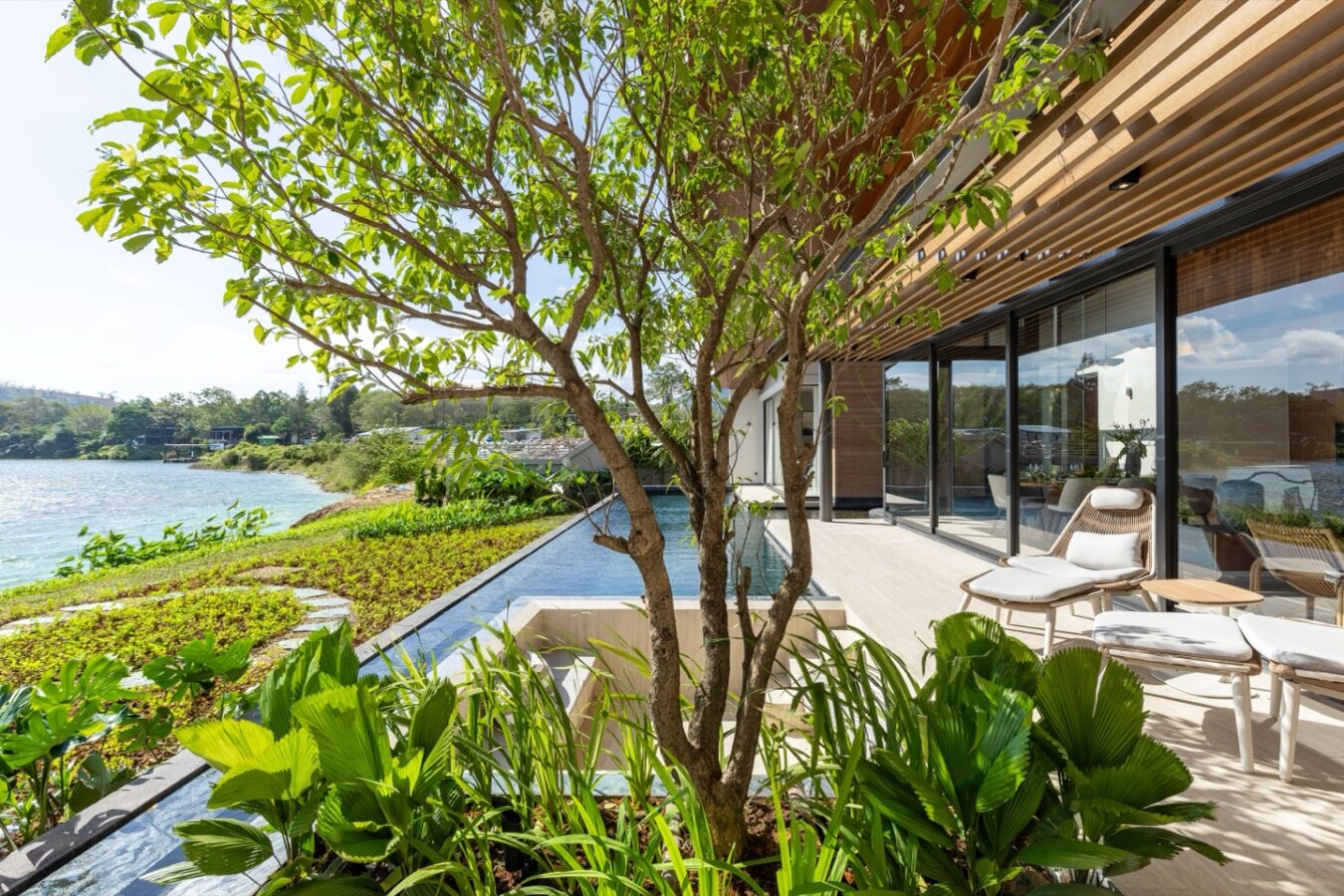 Serrana Lakefront Pool Villas Phuket