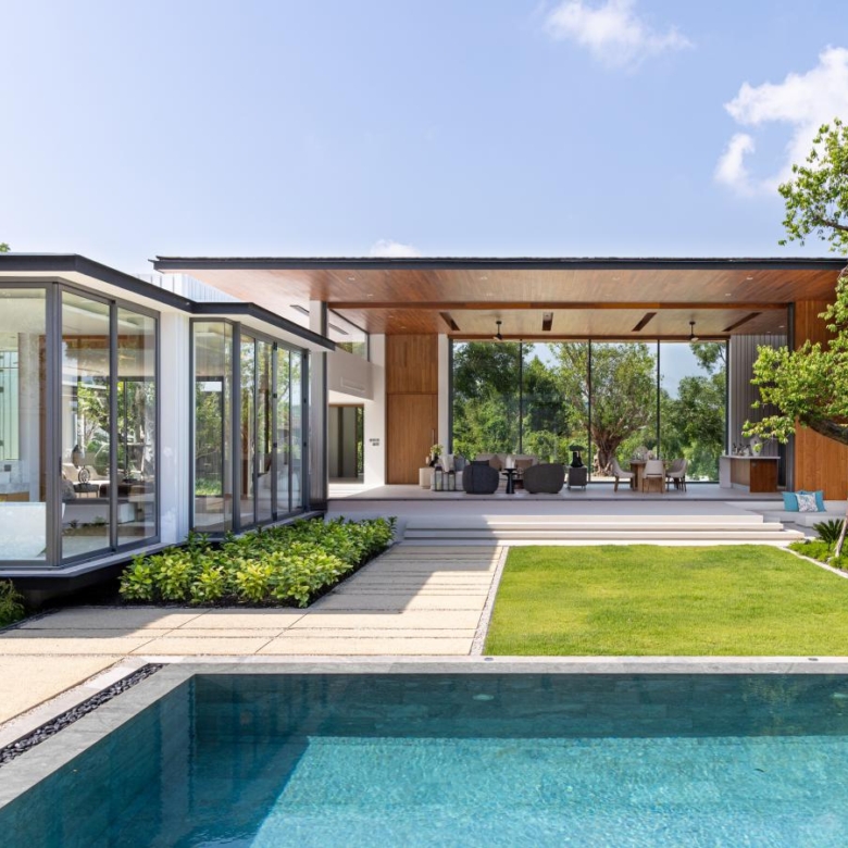 Stunning Pool Villas in Pasak, Phuket