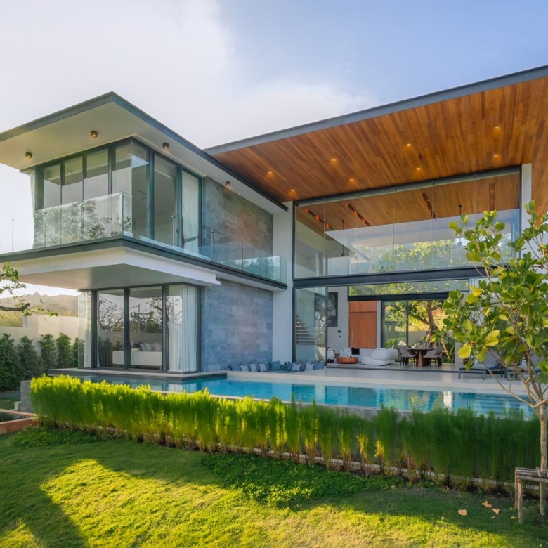Stylish Pool Villas in Thalang, Phuket