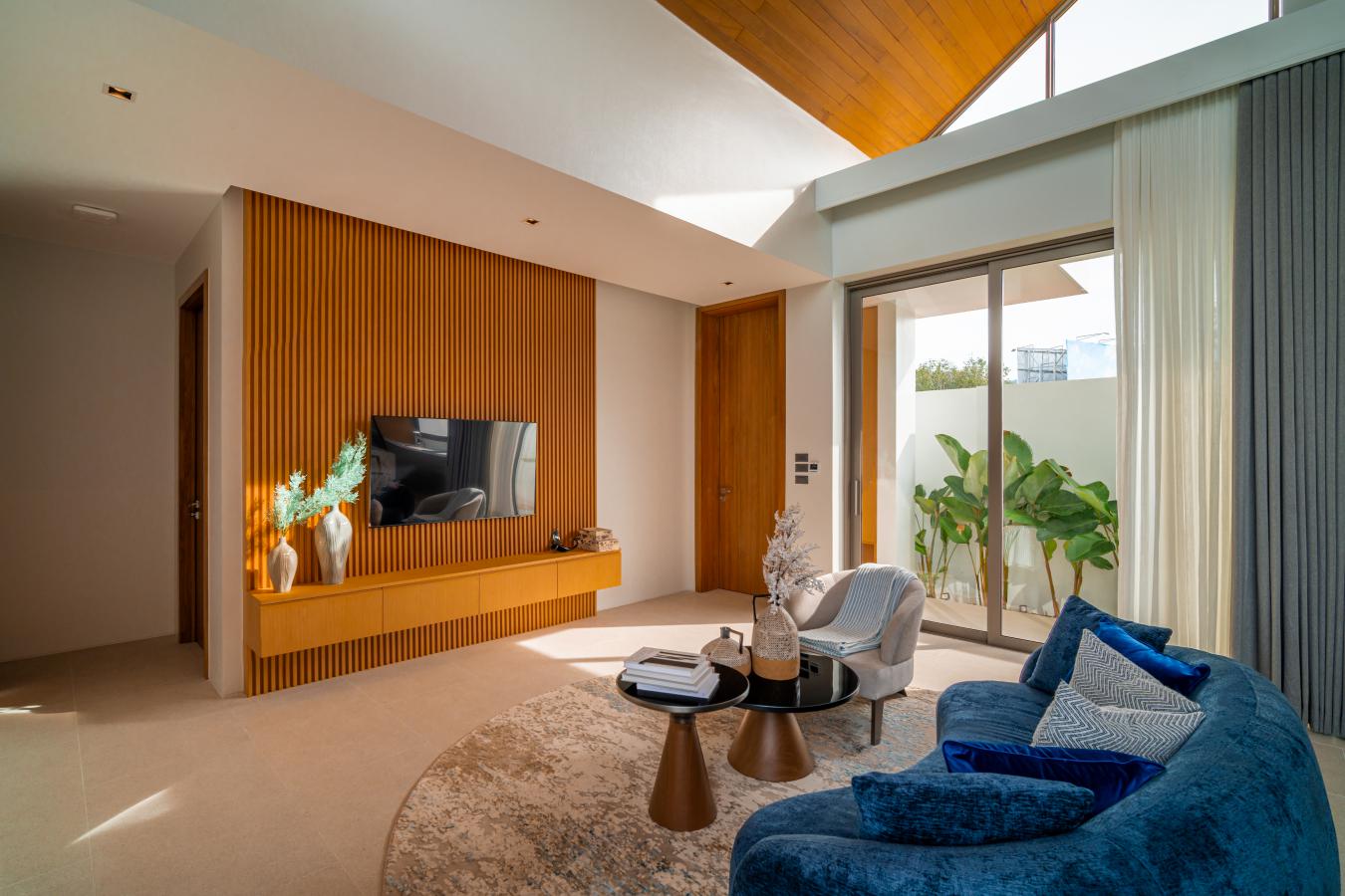 BOTANICA LOUVRE – 19 Refined Tranquil Pool Villa in Cherng Talay, Phuket