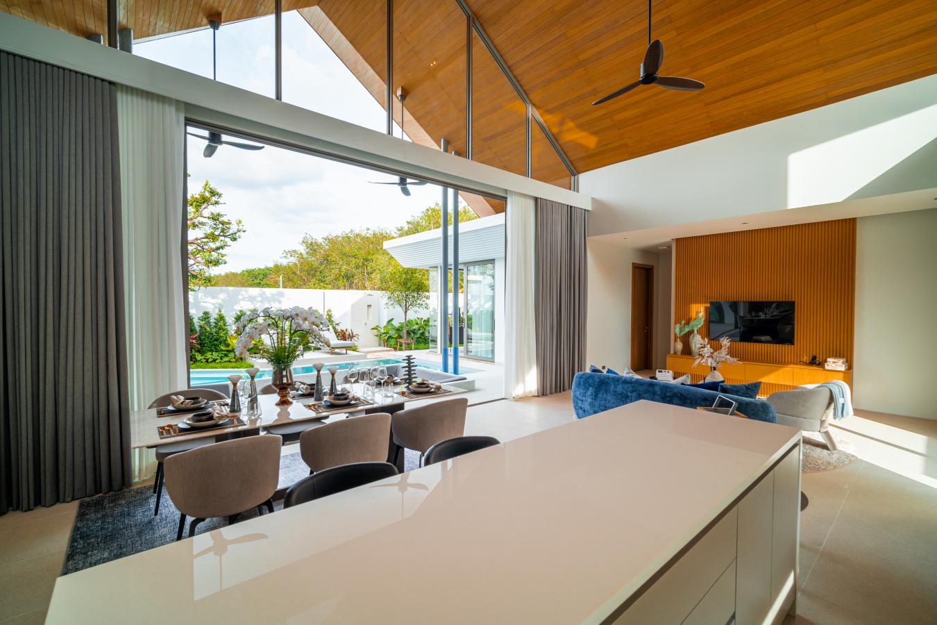BOTANICA LOUVRE – 21 Refined Tranquil Pool Villa in Cherng Talay, Phuket