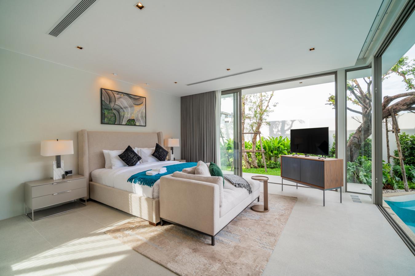 BOTANICA LOUVRE – 29 Refined Tranquil Pool Villa in Cherng Talay, Phuket