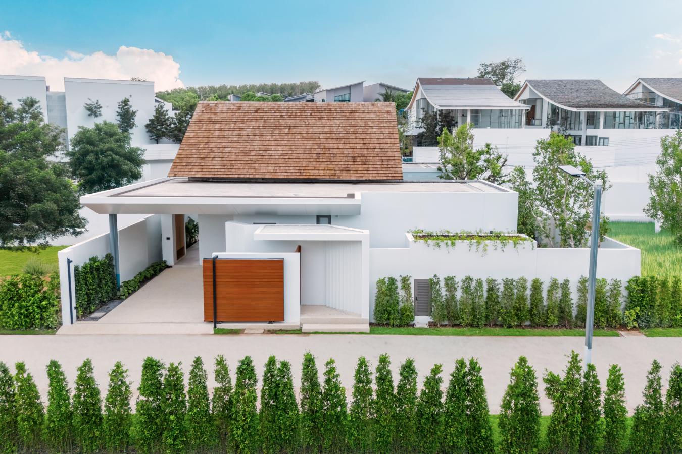 BOTANICA LOUVRE – 50 Refined Tranquil Pool Villa in Cherng Talay, Phuket