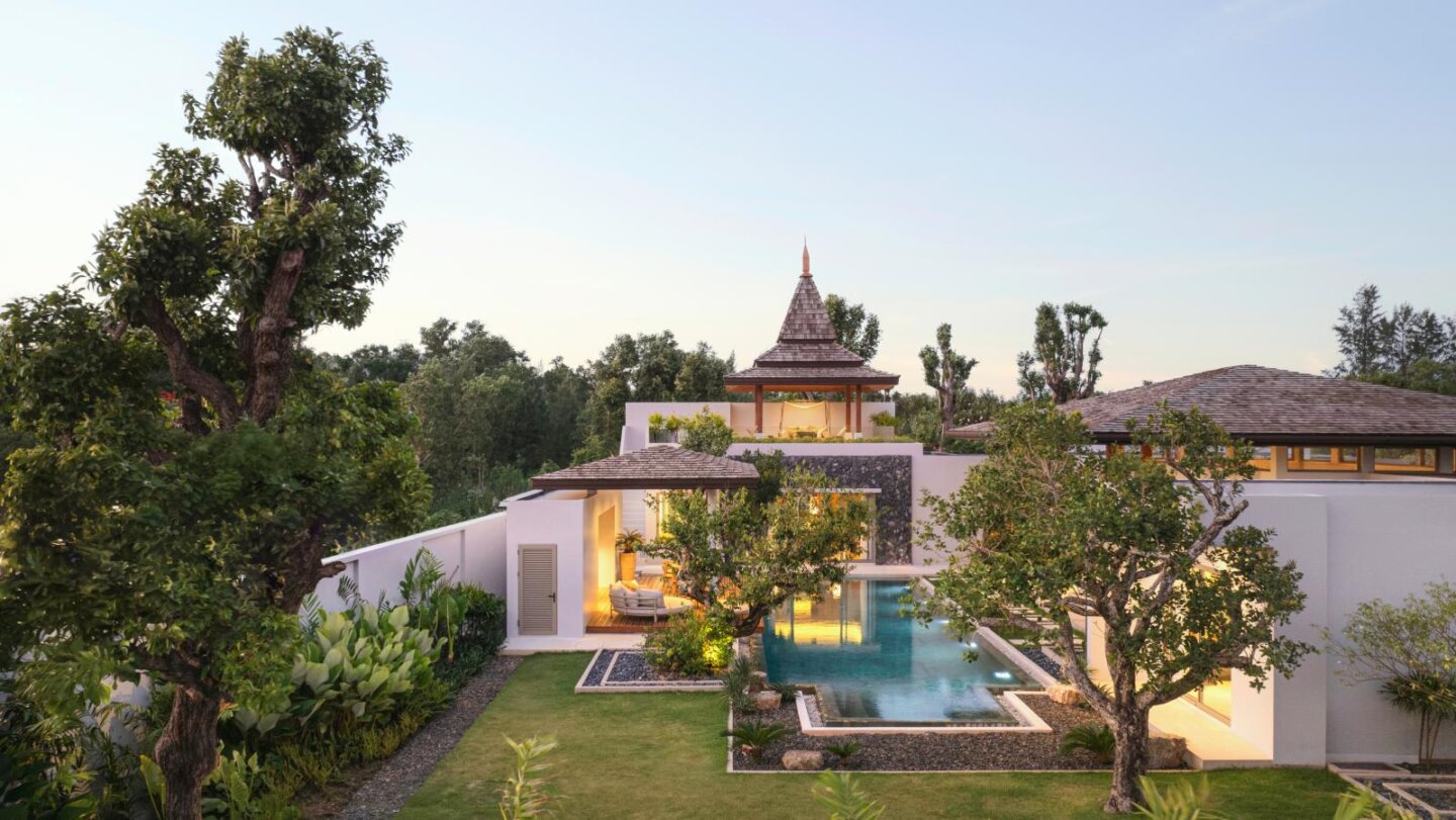 Botanica Grand Avenue 18 Stunning Pool Villas in Pasak, Phuket