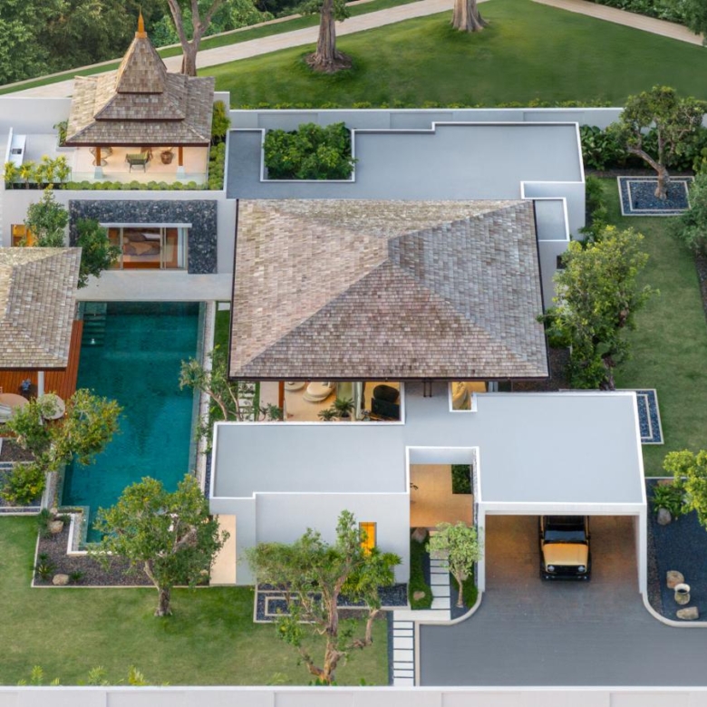Stunning Pool Villas in Pasak, Phuket