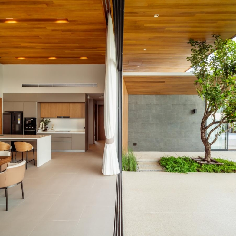 Tropical Luxury Pool Villas in Thep Krasattri, Phuket