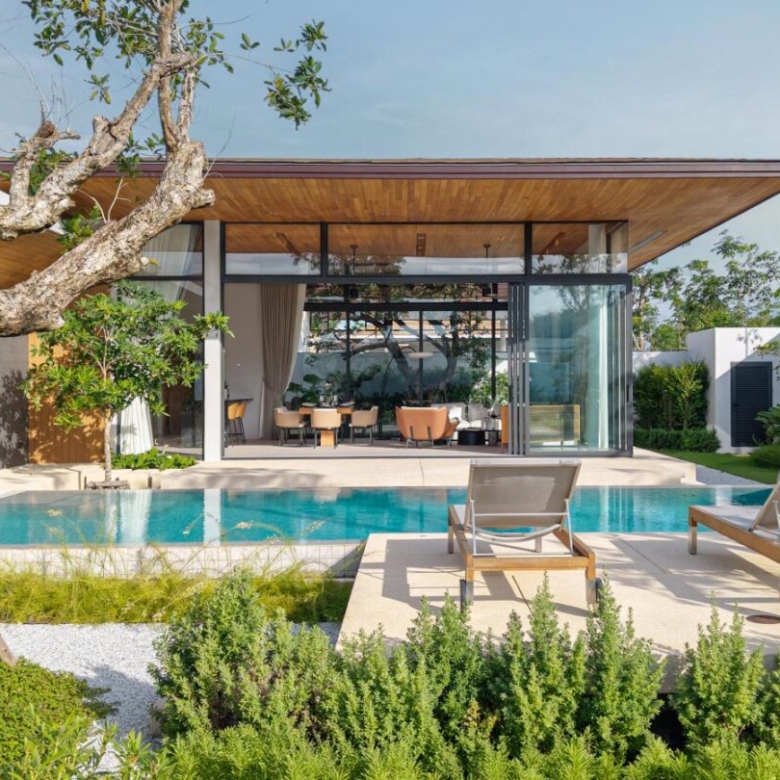 Tropical Luxury Pool Villas in Thep Krasattri, Phuket