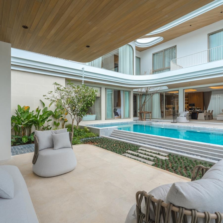 High-End Tropical 4-Bedroom Pool Villas in Saiyuan, Rawai