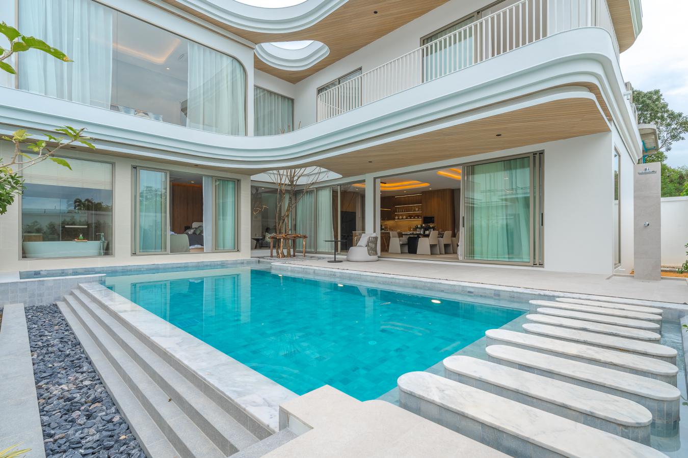 High-End Tropical 4-Bedroom Pool Villas in Saiyuan, Rawai