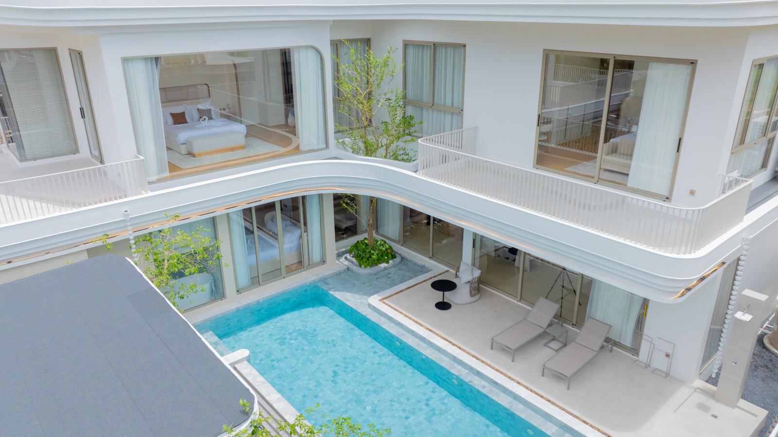 High-End Tropical 4-Bedroom Pool Villas in Saiyuan, Rawai