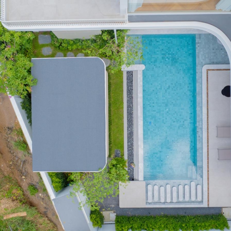 High-End Tropical 4-Bedroom Pool Villas in Saiyuan, Rawai