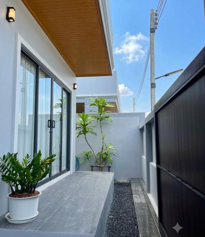 Modern Pool Villa in Ao Nang Soi 1