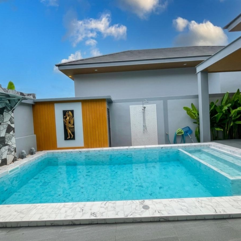 Modern Pool Villa in Ao Nang Soi 1
