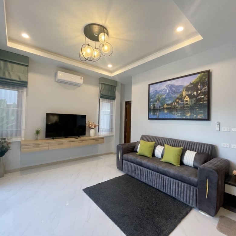 Modern Pool Villa in Ao Nang Soi 1