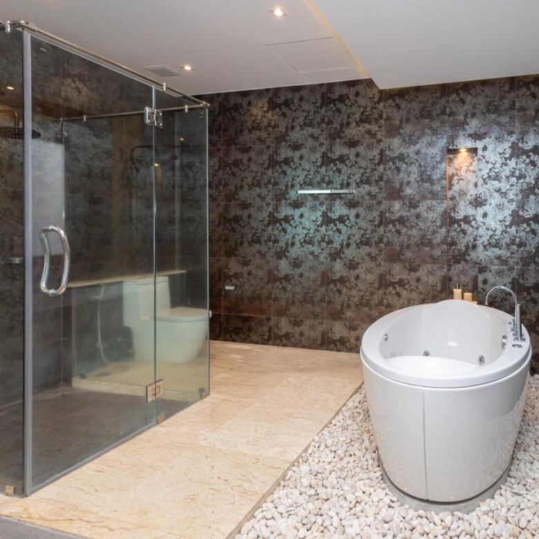 Exclusive Opulent Pool Villas near Rawai Beach, Phuket