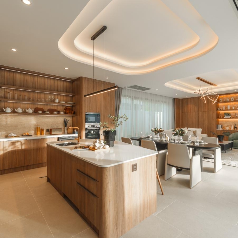High-End Tropical 4-Bedroom Pool Villas in Saiyuan, Rawai
