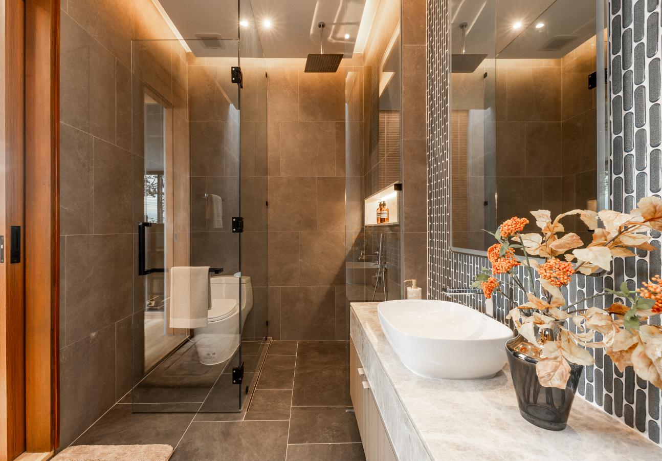 M9 Modern Nature-inspired Pool Villas in Bangjo, Thalang