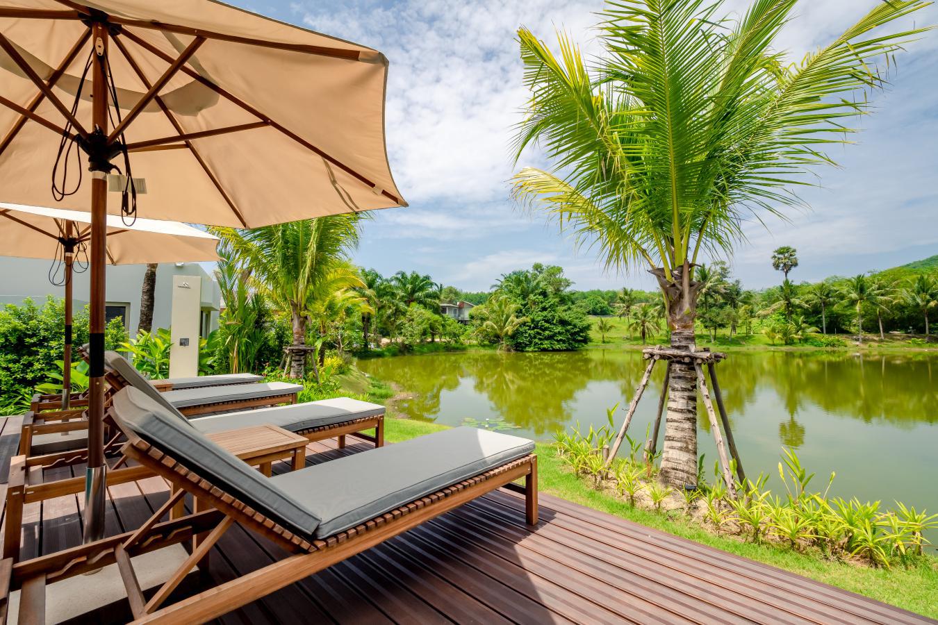 P3231156 Lakefront Residences in Cherng Talay, Phuket