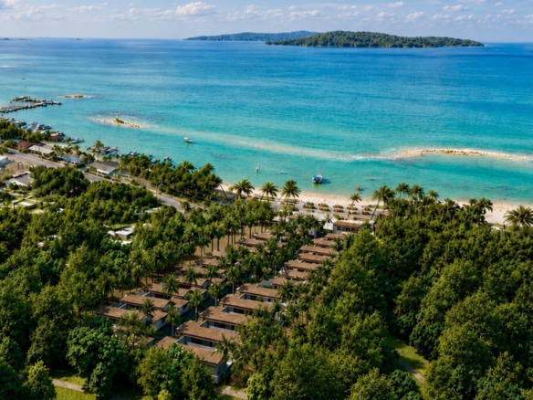 Eden Beach Tropical Villas