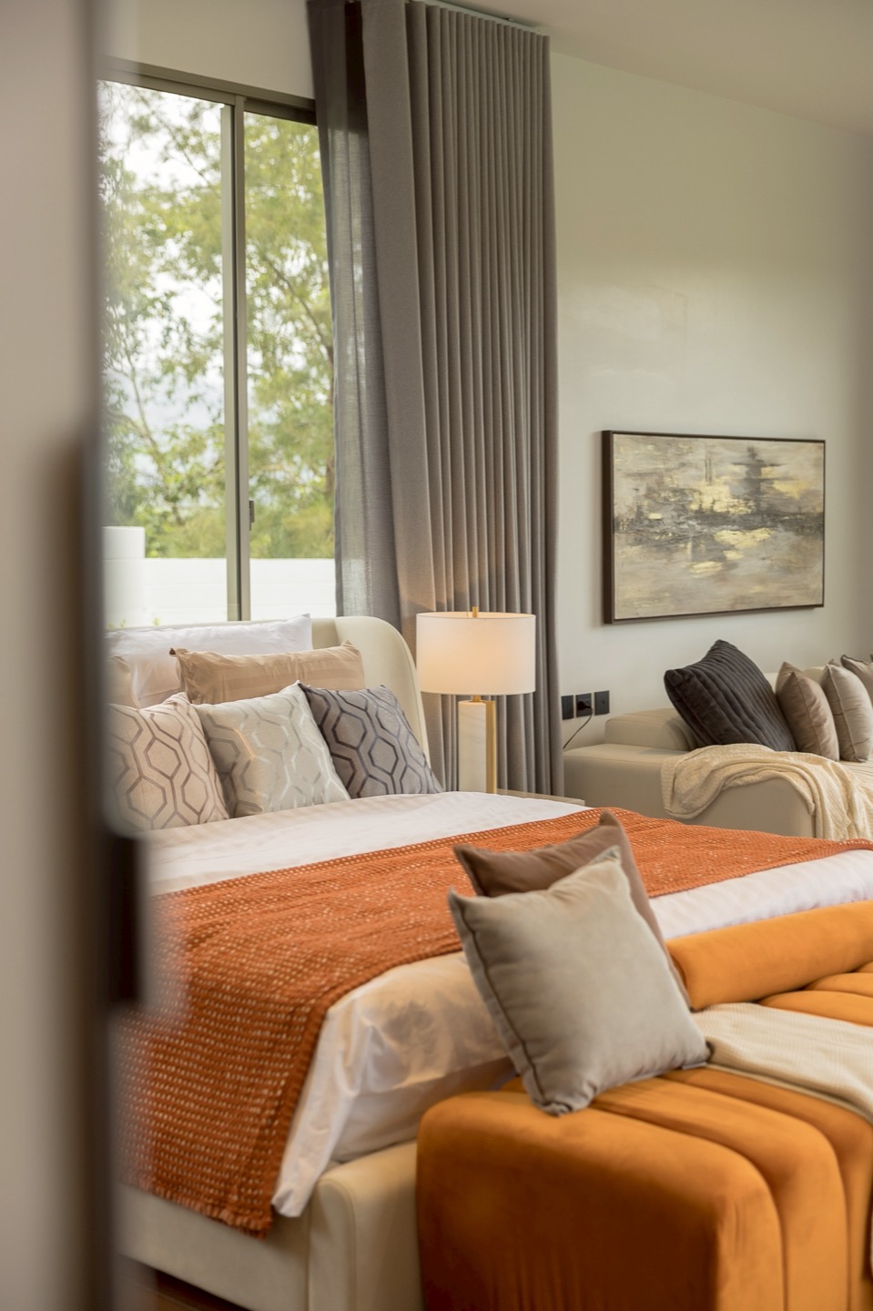 Exclusive Golfside Luxury Pool Villas in Kathu