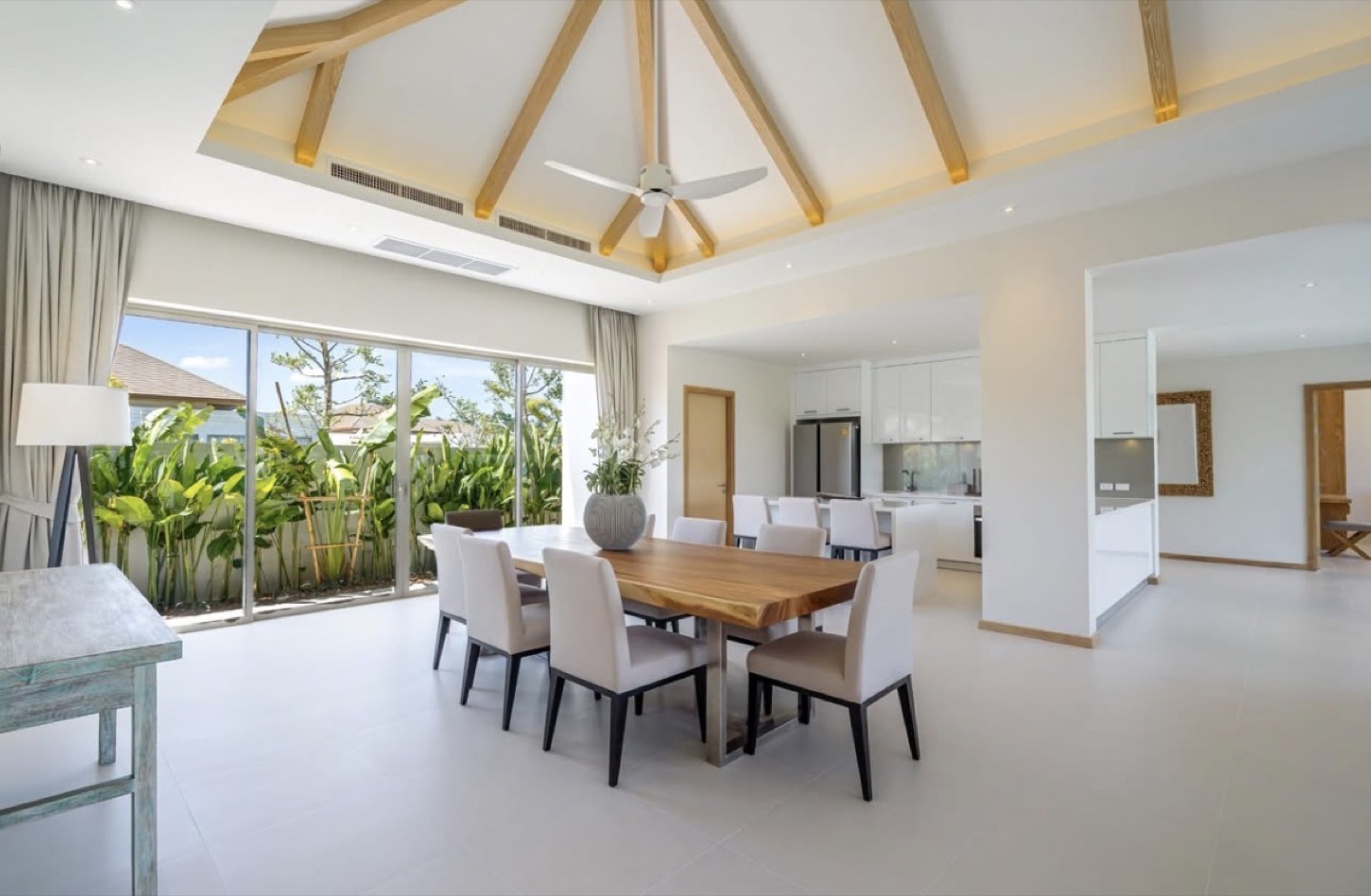 Screenshot Luxury 4-Bedroom Pool Villa for Sale in Cherngtalay