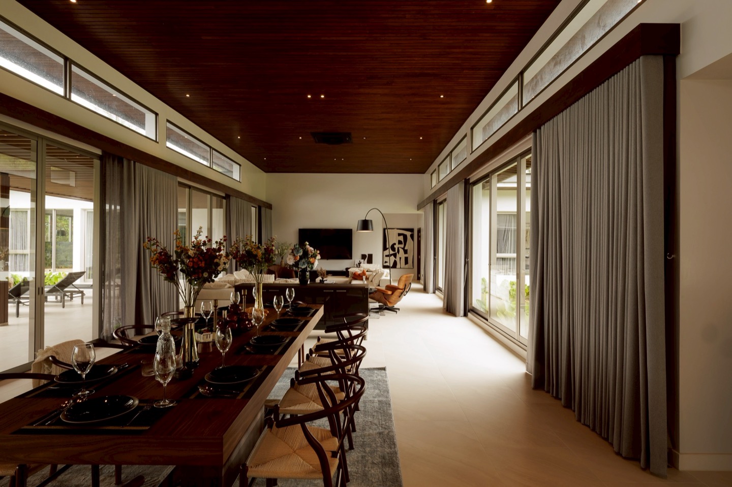 Exclusive Golfside Luxury Pool Villas in Kathu
