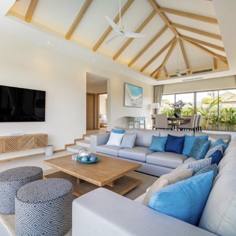 Luxury 4-Bedroom Pool Villa for Sale in Cherngtalay