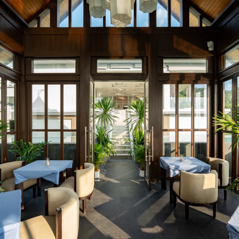 Modern Coastal Residences in Patong