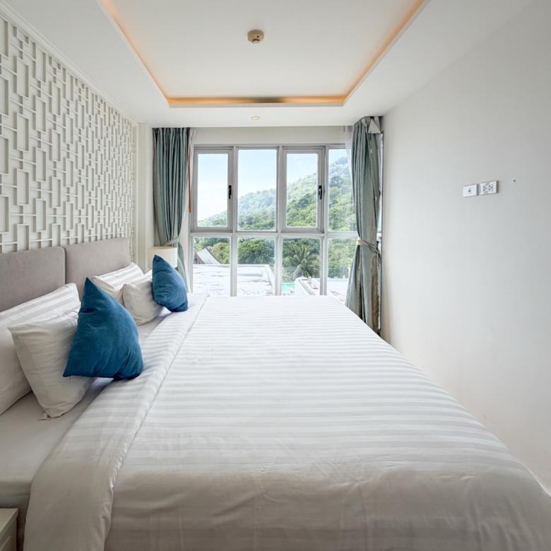 Modern Coastal Residences in Patong