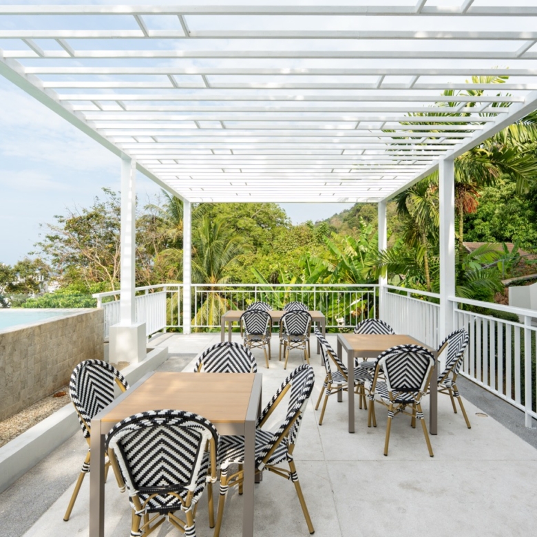 Modern Coastal Residences in Patong