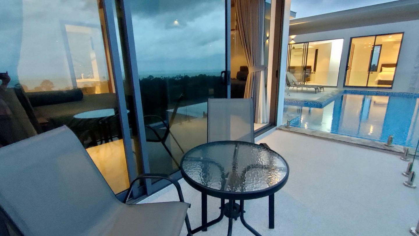 Modern 4-Bedroom Sunrise Sea View Villa