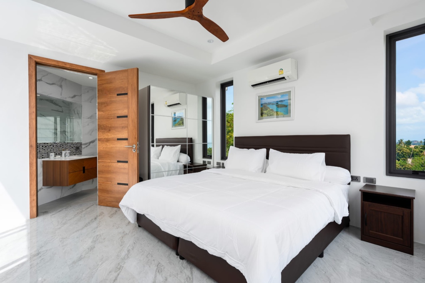 Modern 4-Bedroom Sunrise Sea View Villa