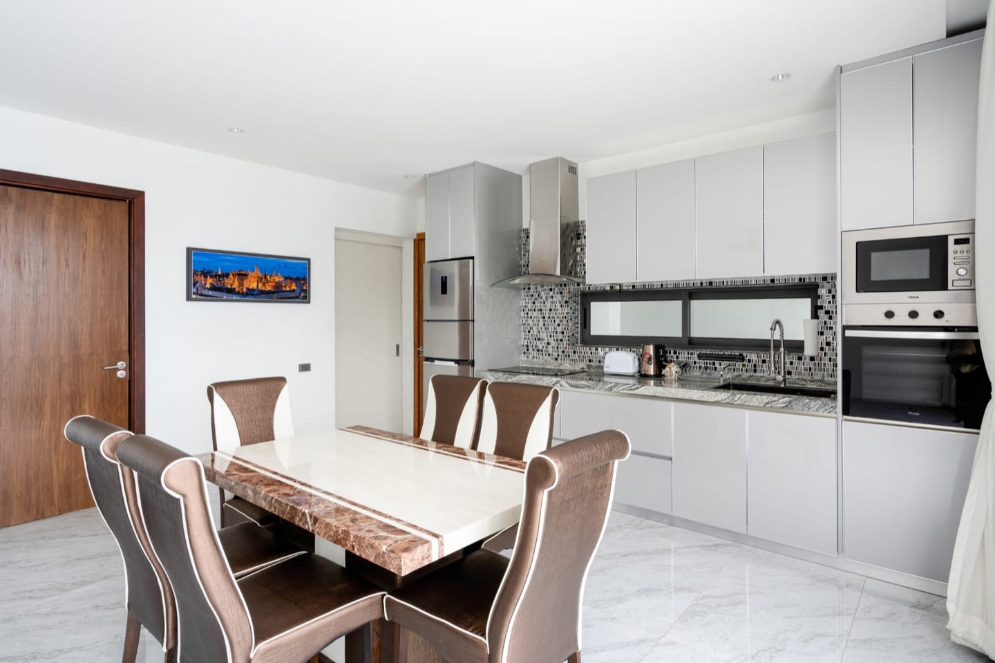 Modern 4-Bedroom Sunrise Sea View Villa