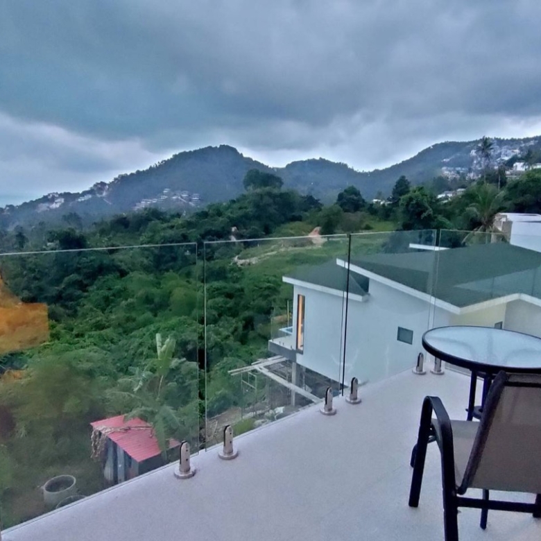 Modern 4-Bedroom Sunrise Sea View Villa