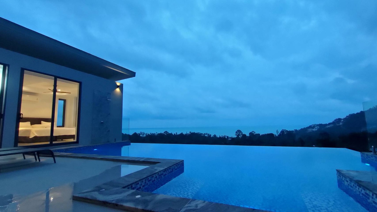 Modern 4-Bedroom Sunrise Sea View Villa