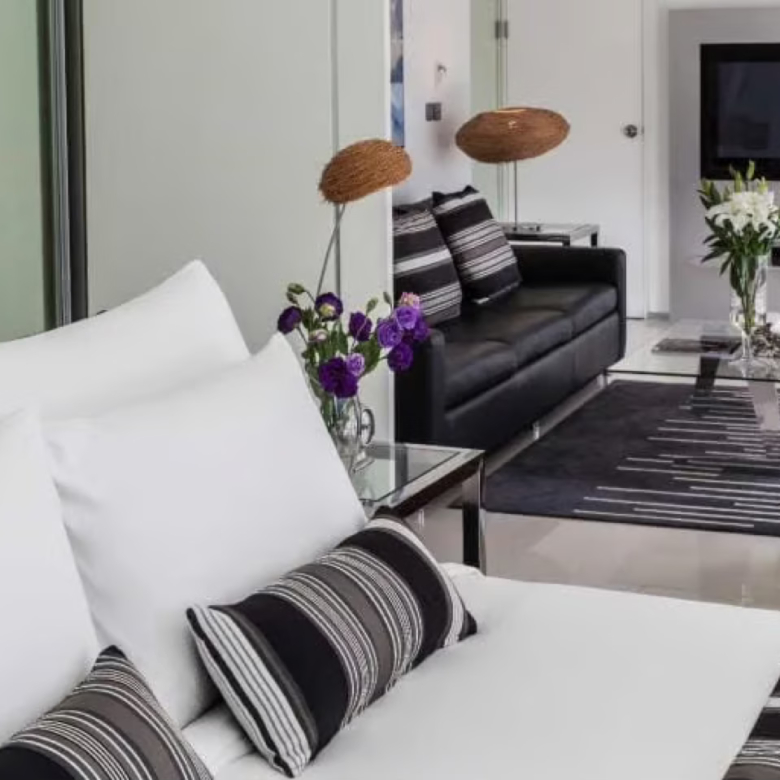 Luxury One-Bedroom Residence in Patong
