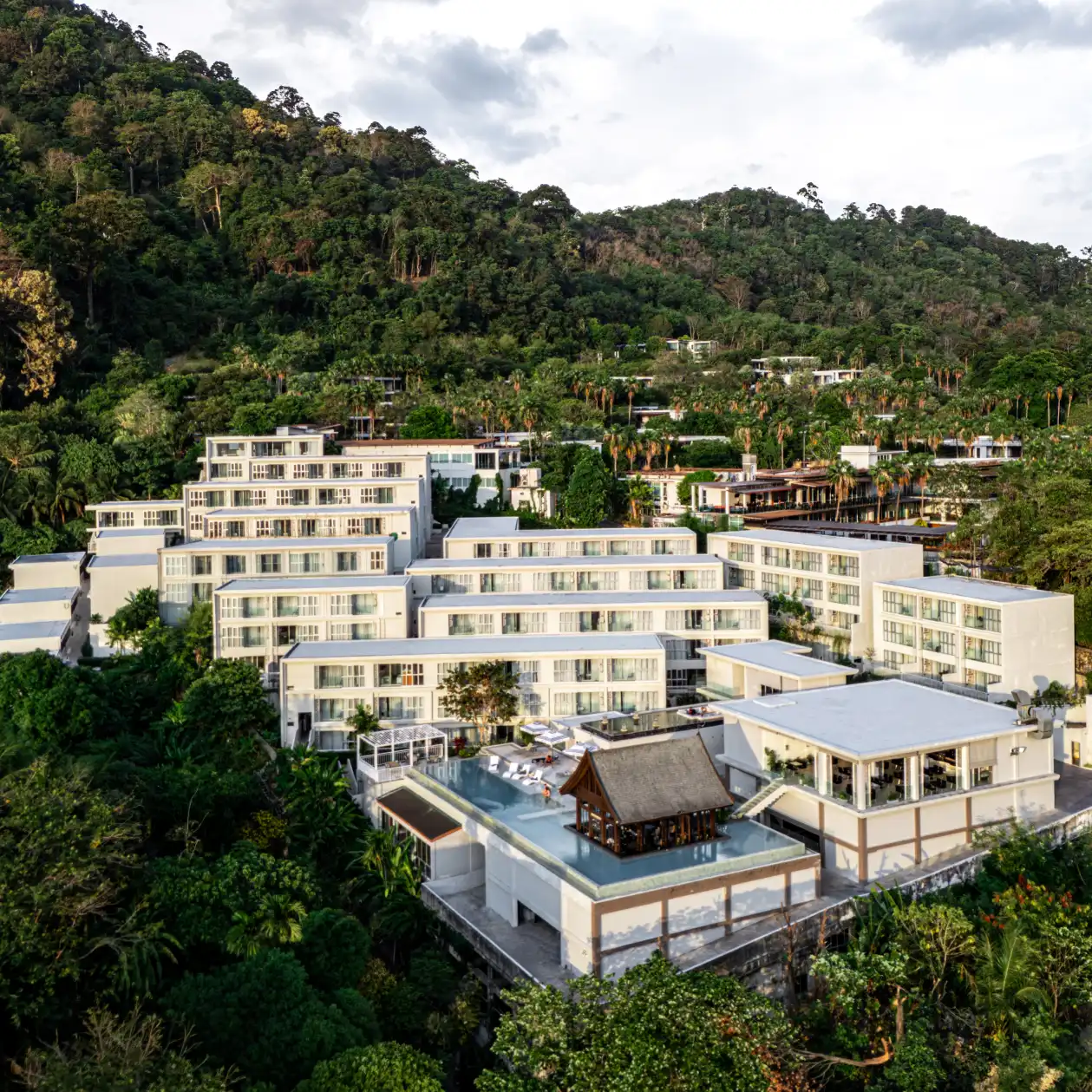 building_facade_day Modern Coastal Residences in Patong