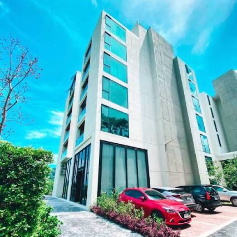 Luxury Beachside Condominiums in Patong