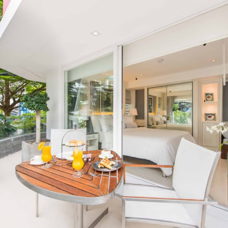 Luxury One-Bedroom Residence in Patong