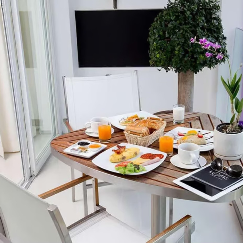 Luxury One-Bedroom Residence in Patong