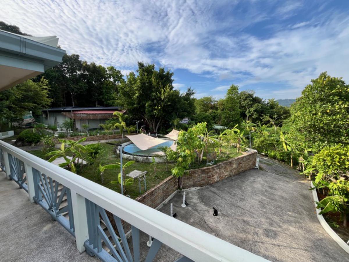 A Private Thai-Style Nature Sanctuary in Central Bangrak, Koh Samui