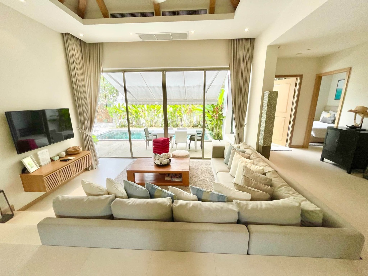 Luxury 3-Bedroom Villa for Sale in Bang Tao – Cherngtalay, Phuket