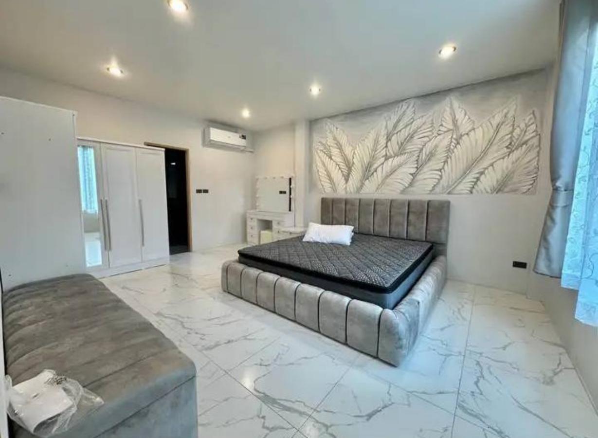 Modern 2‑Bedroom Pool Villa in Lamai, Koh Samui