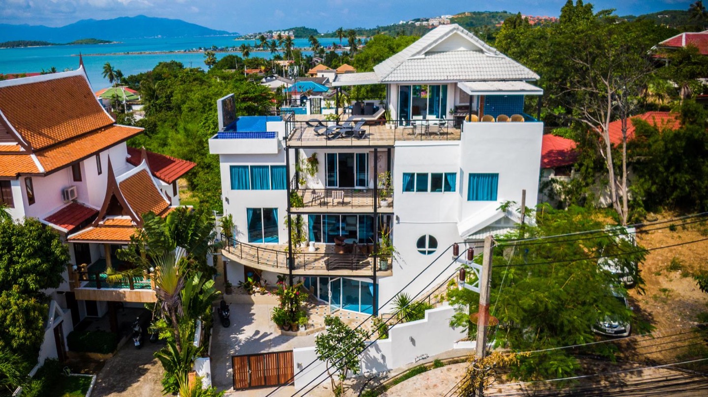 Vintage Hillside Villa Overlooking Bangrak Bay