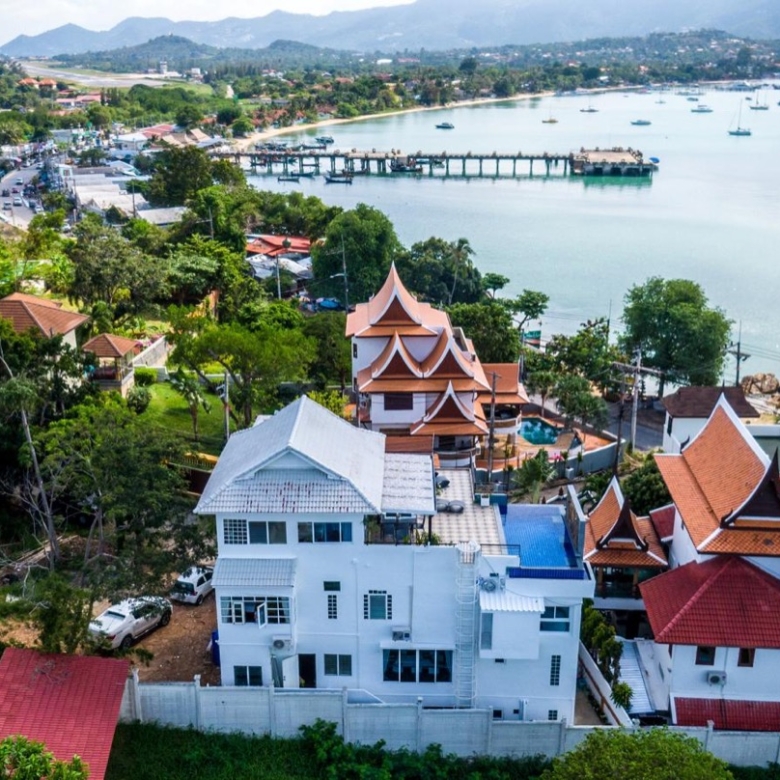 Vintage Hillside Villa Overlooking Bangrak Bay