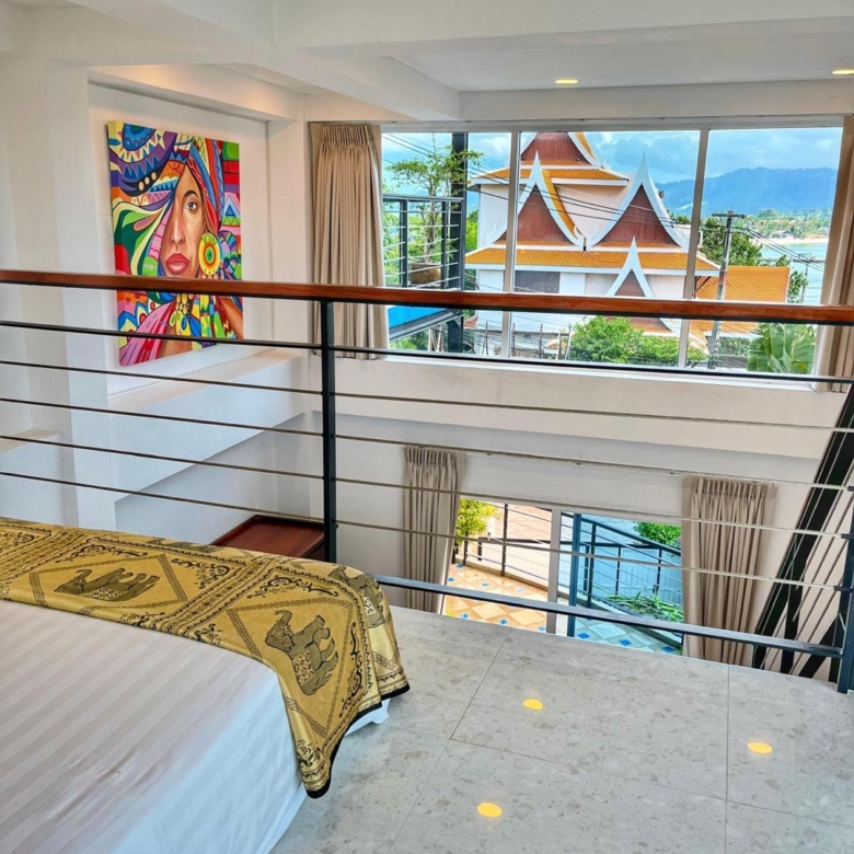 Vintage Hillside Villa Overlooking Bangrak Bay