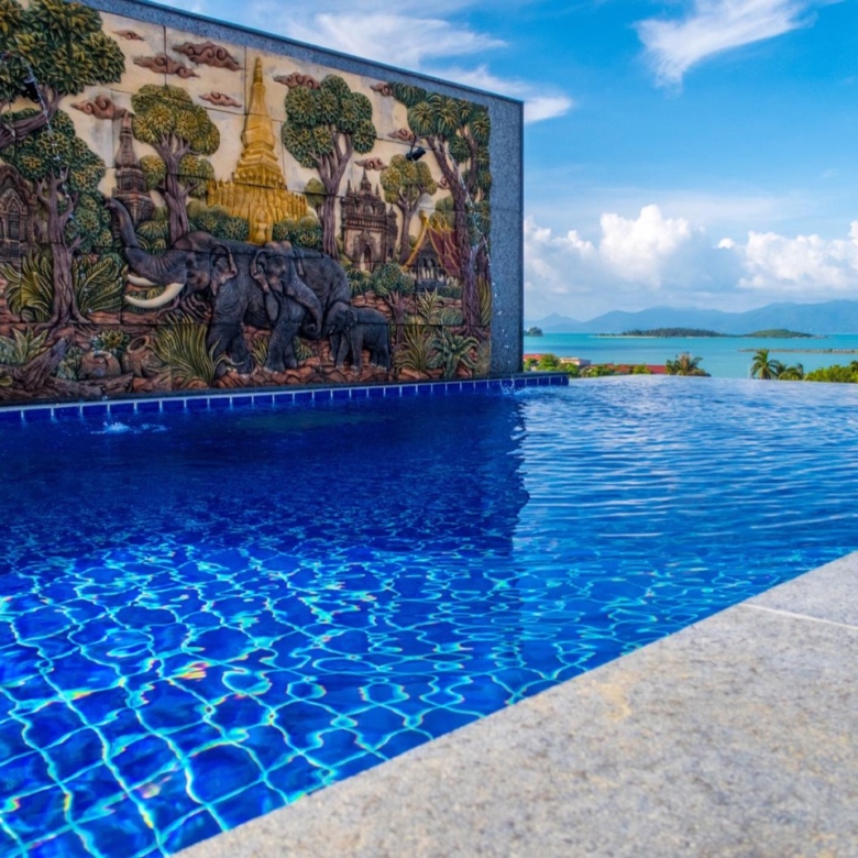 Vintage Hillside Villa Overlooking Bangrak Bay