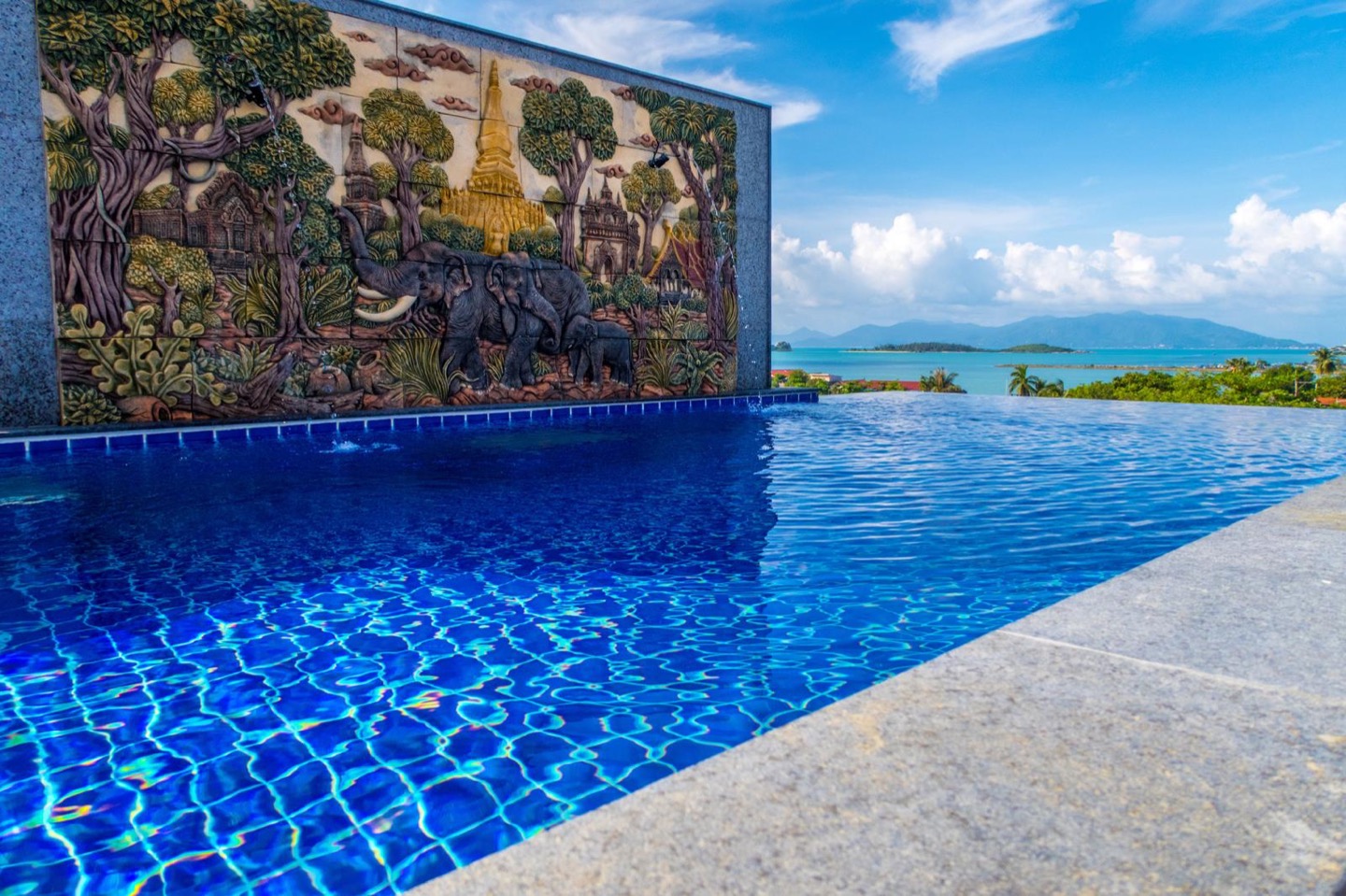 Vintage Hillside Villa Overlooking Bangrak Bay